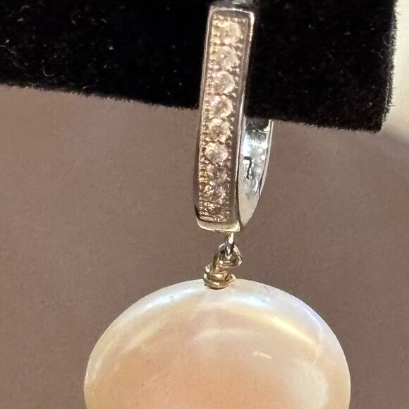 Honora Freshwater pearl coin earrings - Picture 6 of 12